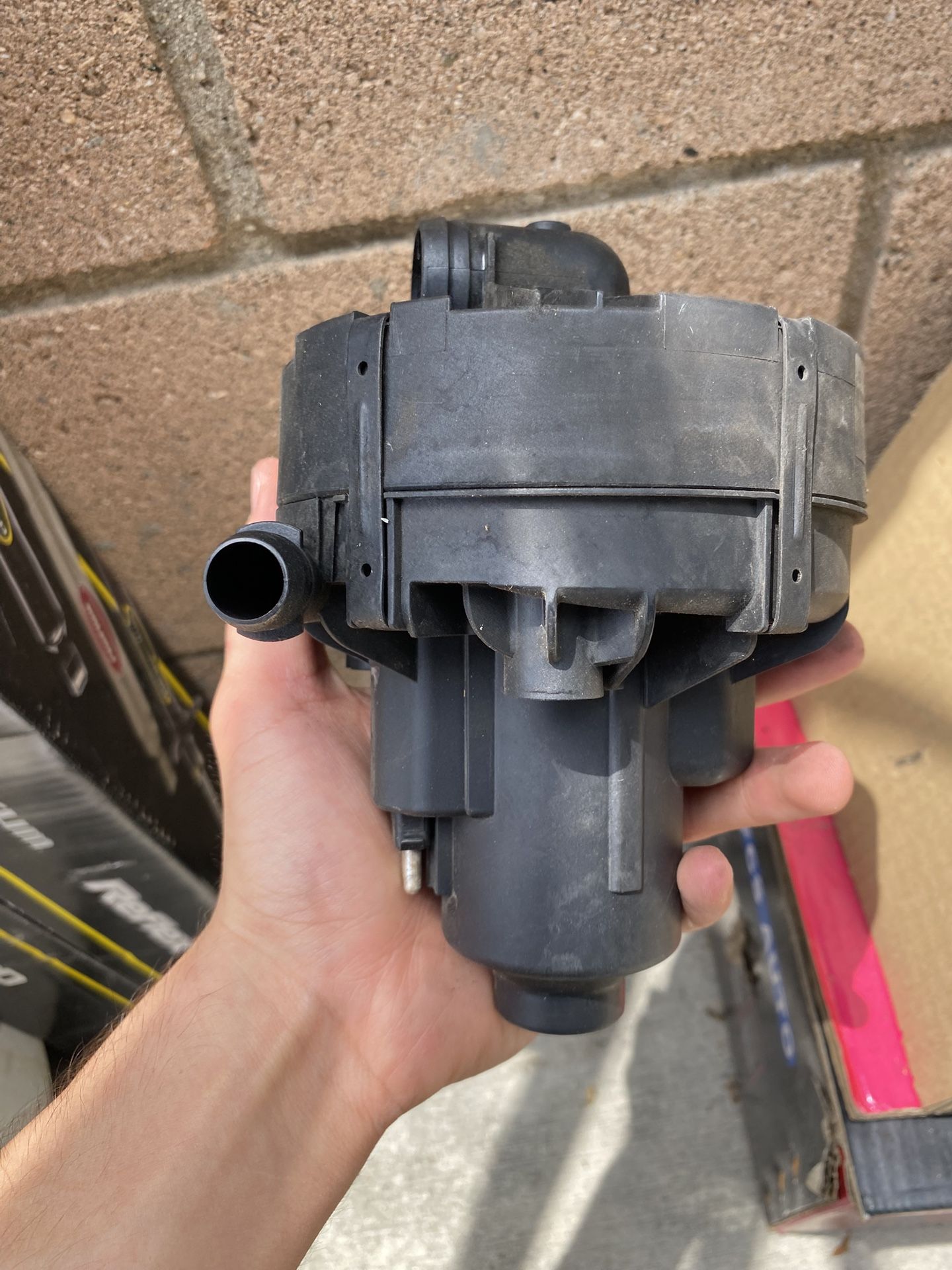 Used Dorman Air Pump