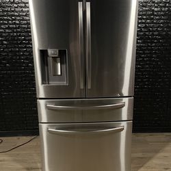 Samsung Refrigerator w/Warranty! R1653A