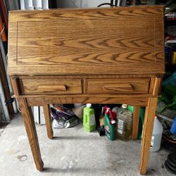 Antique Style Wooden Desk 