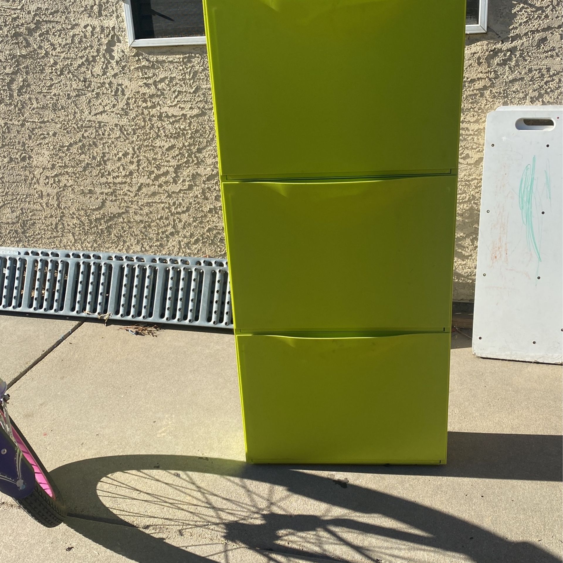 3 Green Plastic Shoe Rack