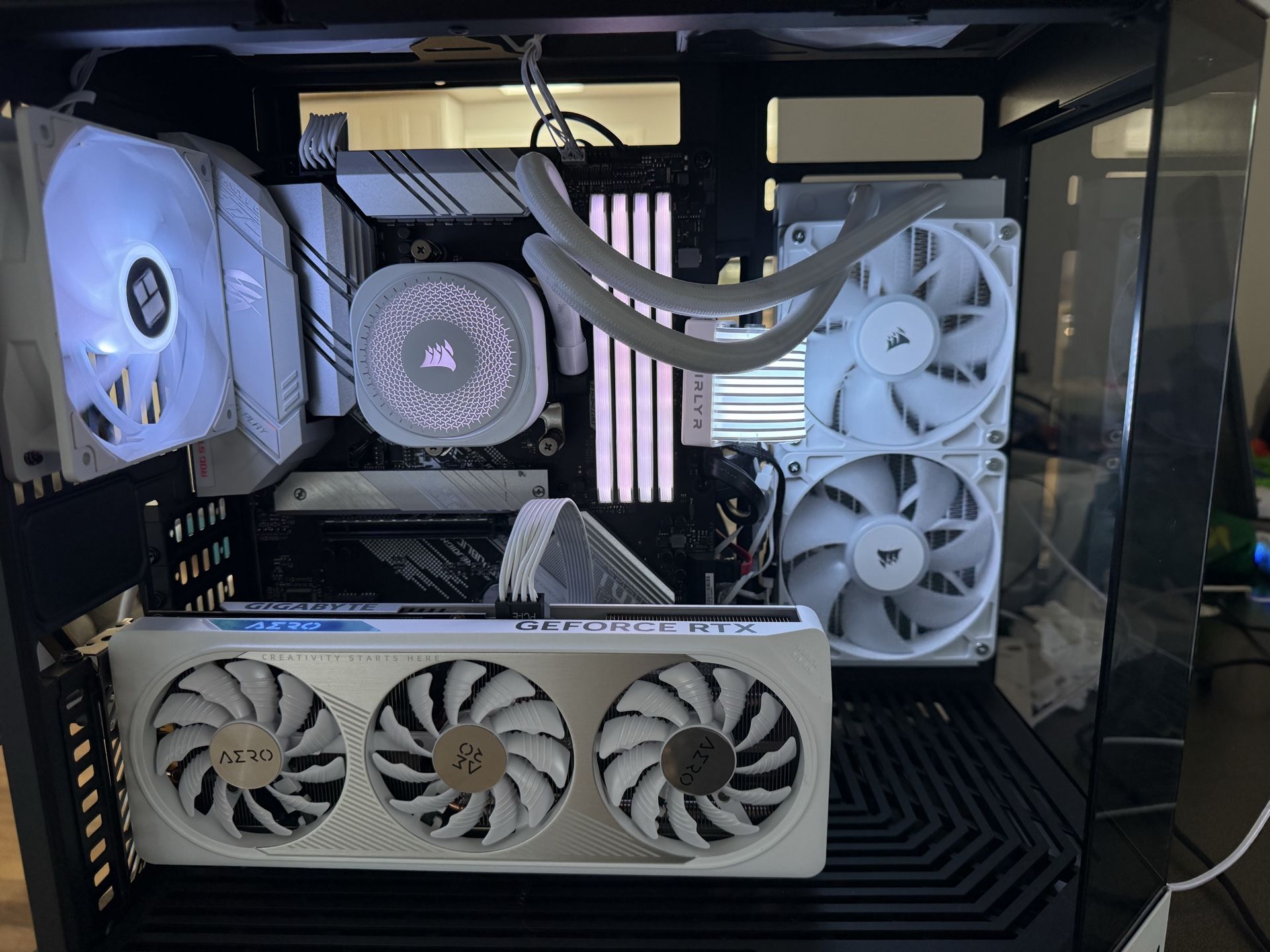 “Monochrome Beast” — Black & White RTX 4060 | Ryzen 7 3800X | 3TB Storage Gaming PC Build
