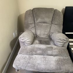 Lazy Boy Recliner 