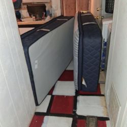 Sealy Glided Breath Mattress