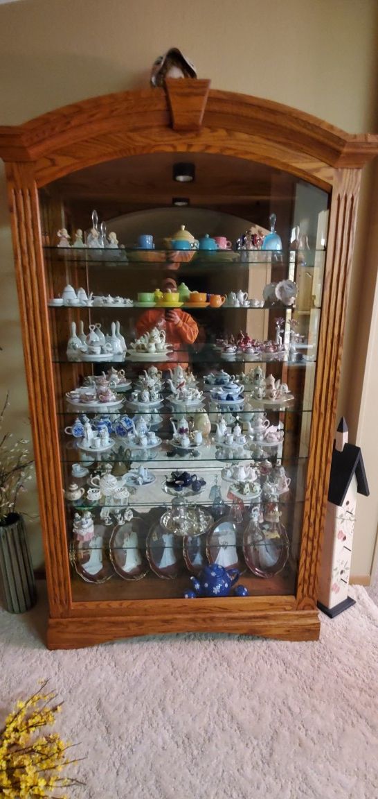 Buhler China Hutch