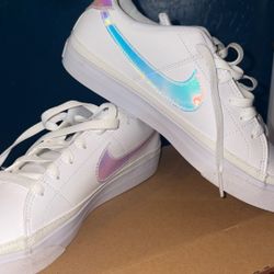 Nike 