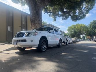 Nissan pathfinder