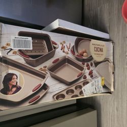 Rachael Ray Cocina Bakeware 
