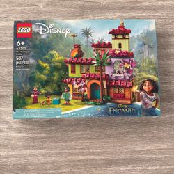 Encanto Disney Lego 587 Piece