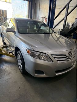 2011 toyota camry salvage title