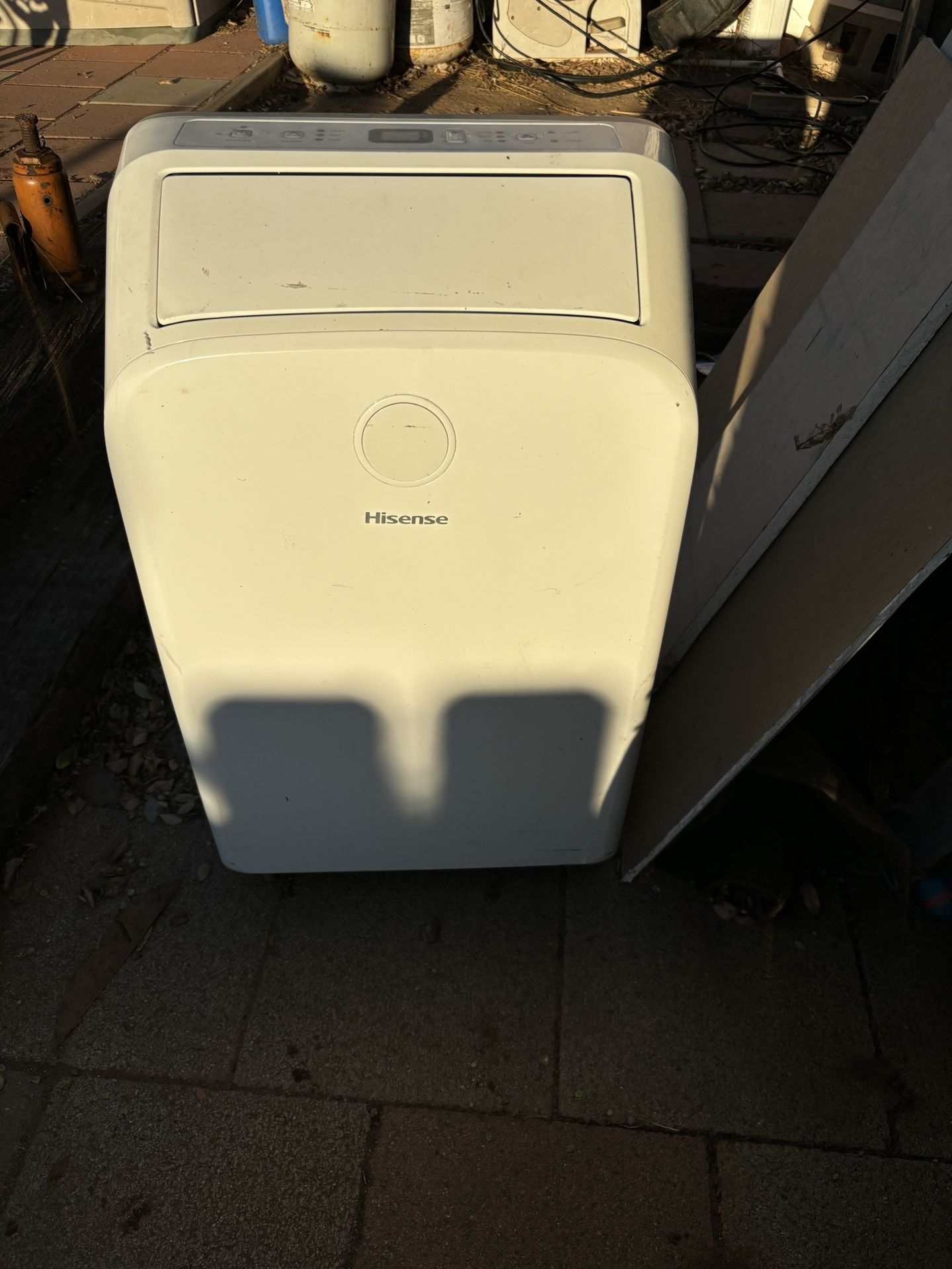 Hisense Portable AC preowned 6500 BTU