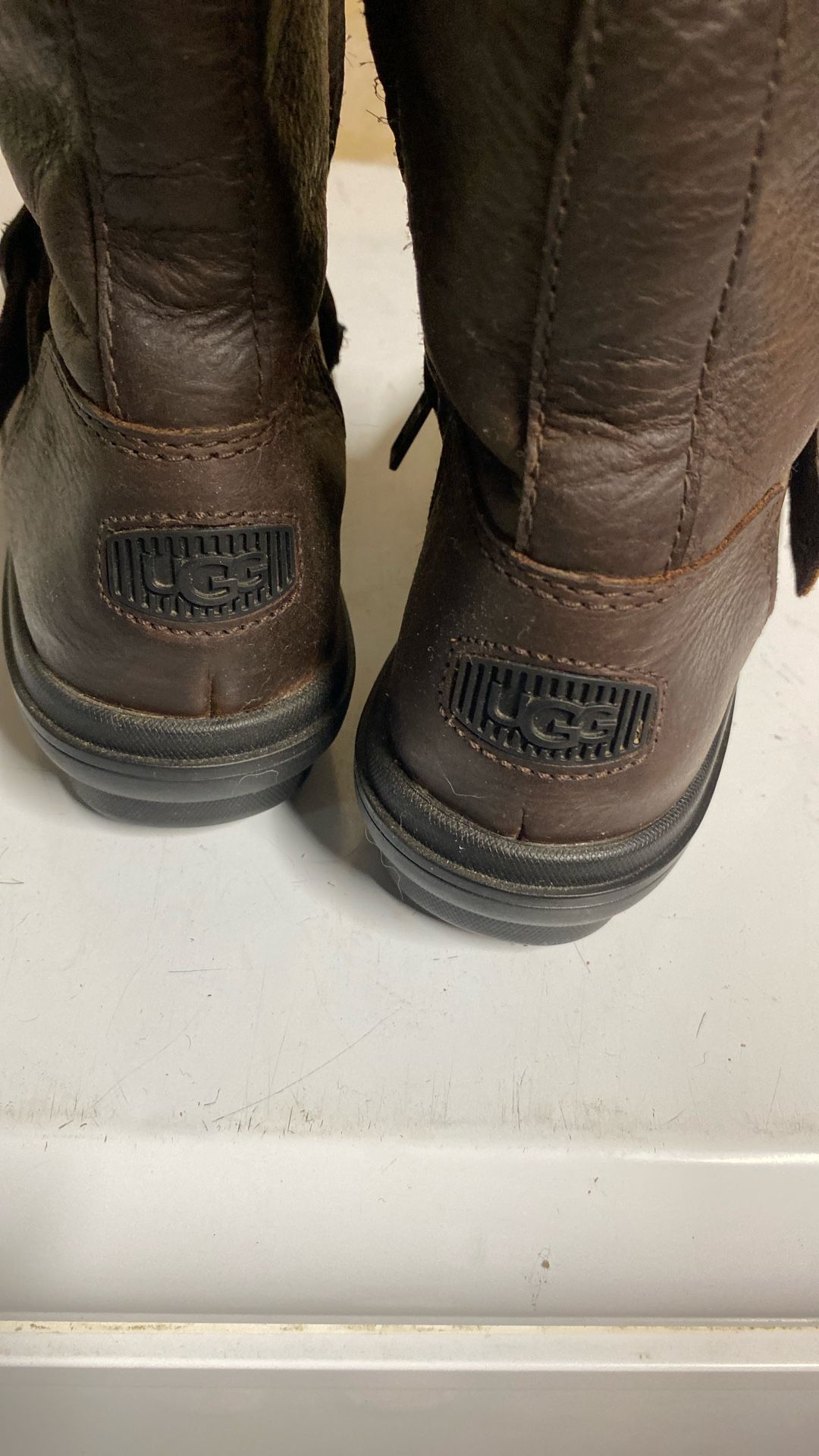 Brown Leather Ugg Boots size 6 