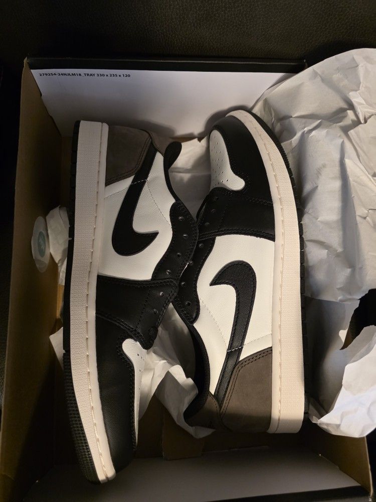 Air Jordan 1 Low Mocha