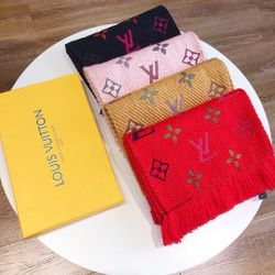 L……V Multi Scarf 