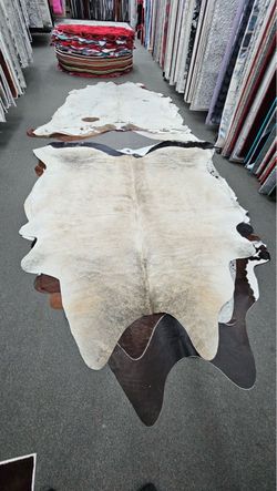 Natural Cowhide Rug Large