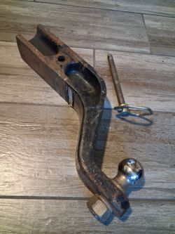 Tow hitch