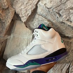 Jordan 5 Grape Multiple Sizes 