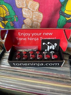 Tone Ninja Locking Tuners for Squier Stratocaster