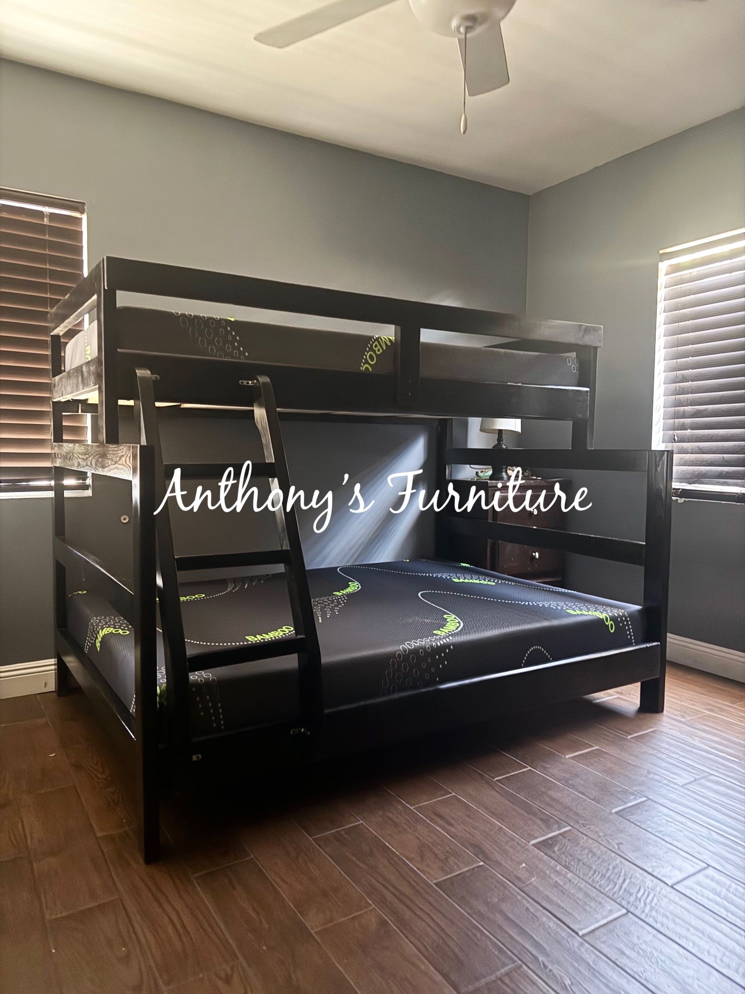 Twin Bunk Bed With Mattresses 