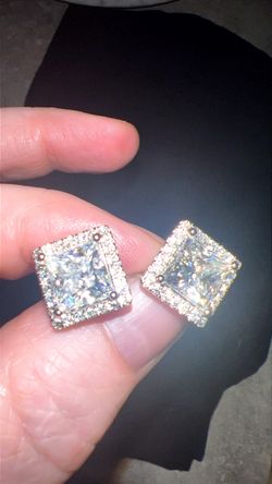 3ct princess cut with halo studs