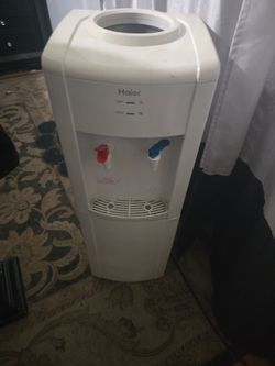Dispenser water
