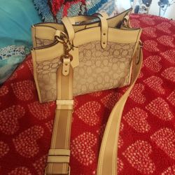 Coach Spring Tote W Strap