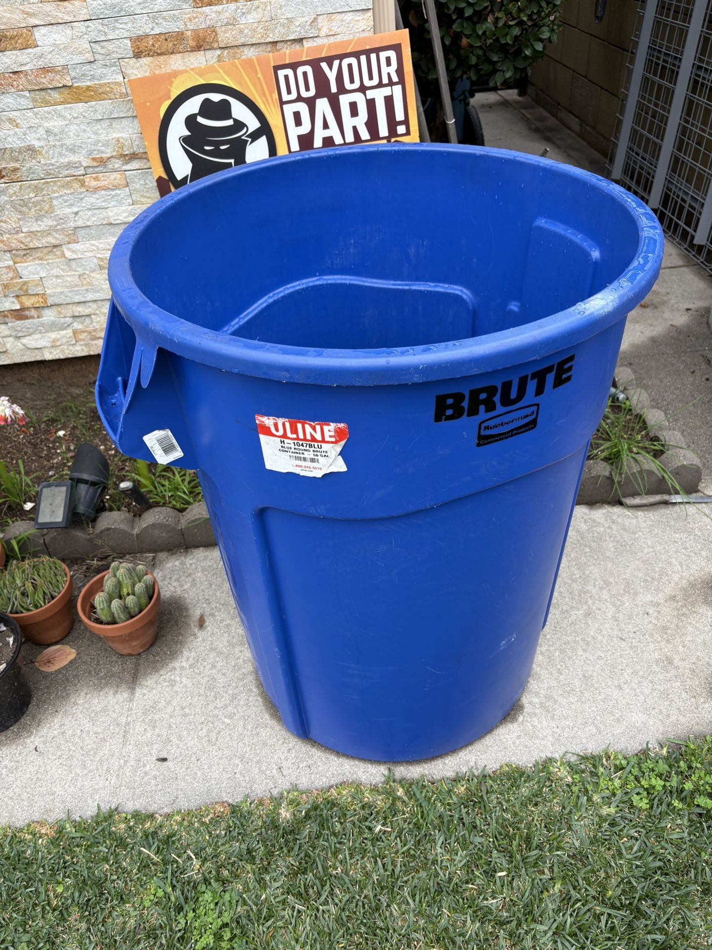 Brute Trash Can 55gal