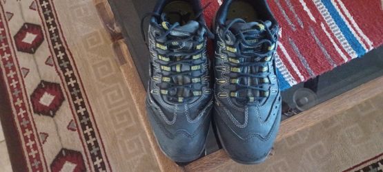 Steel Toe Tennis Shoes