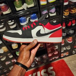 Air Jordan 1 Low