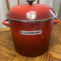 Le Creuset 16-Quart Stockpot