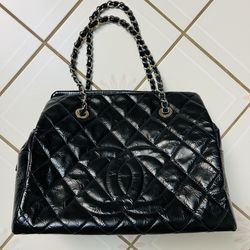 New and Used Chanel bag for Sale in Hacienda Heights, CA - OfferUp