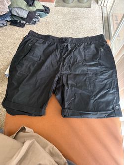 Woman’s lane Bryant Bermuda shorts