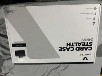 Vaulted card case
