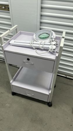 Salon trolley cart with mag lamp