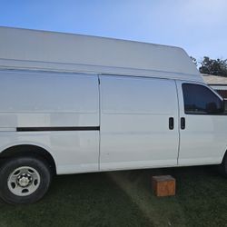 Chevy express camper Van.