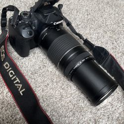 Canon Rebel t5i DSLR Camera