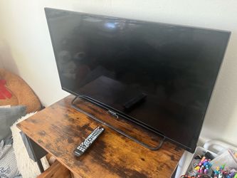 NEW 40 inch TV