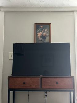 Accent table
