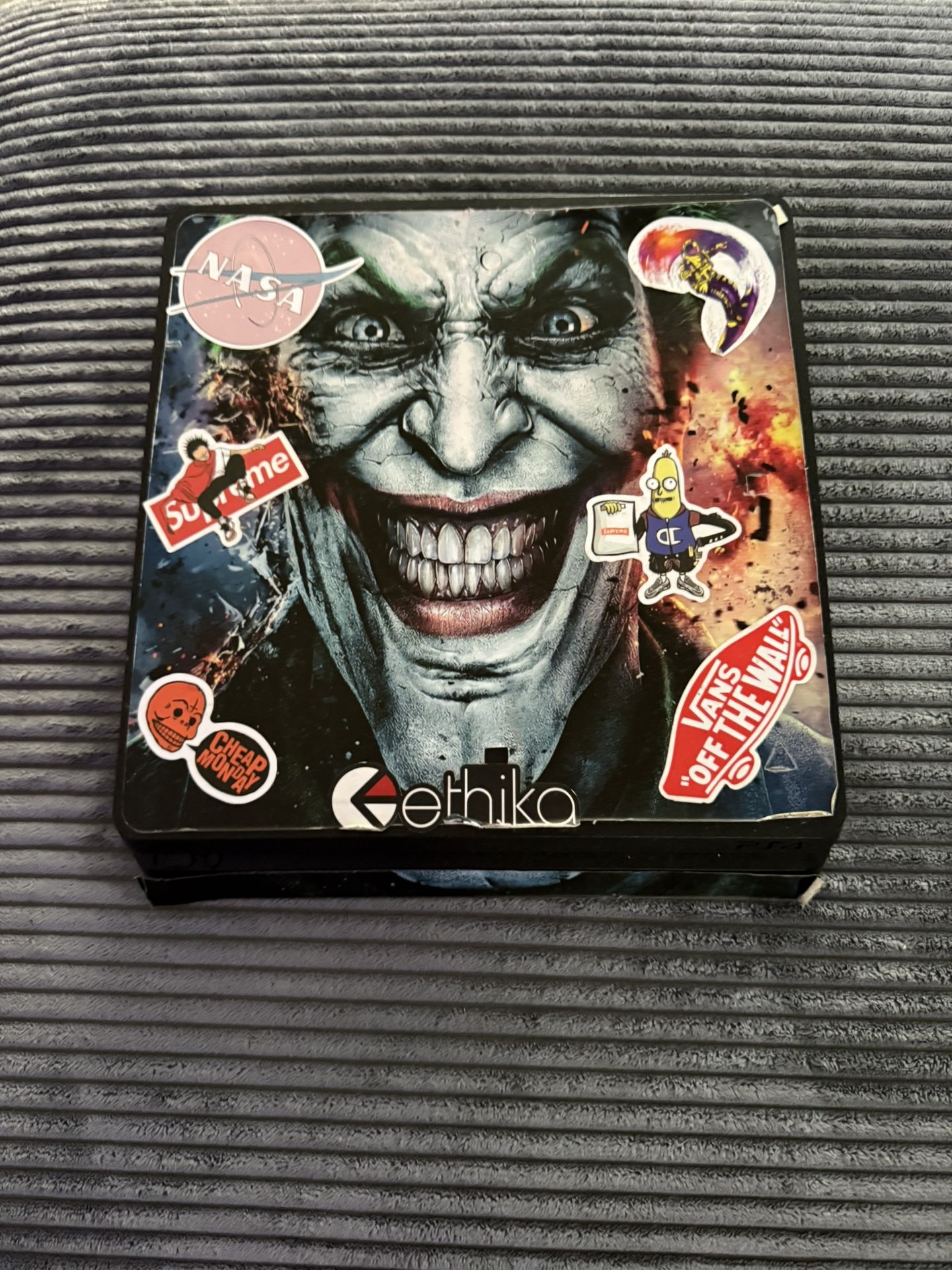 PS4
