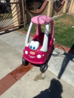 Pink Little tikes cozy coupe