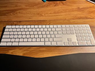Apple Magic Keyboard with Numeric Keypad