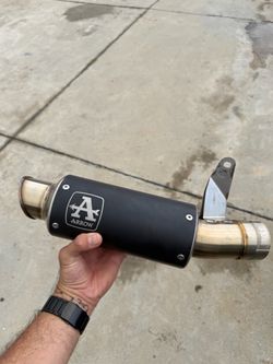 Arrow GP2 slip on exhaust
