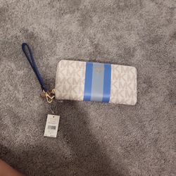 Mk Wristlet Nwt