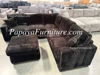 NEW Modern Classic Black Fabric Corner Sectional Sofa and Ottoman Set Ashley style Dark Chocolate Teddy Bear Soft Plush Discount Furniture Warehouse S