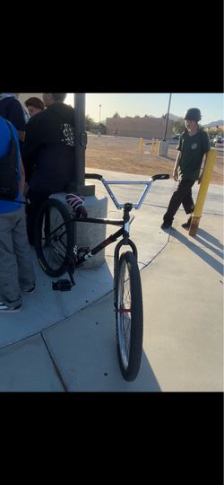 Street co