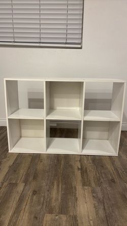 White 6-Cube Storage Shelf Organizer