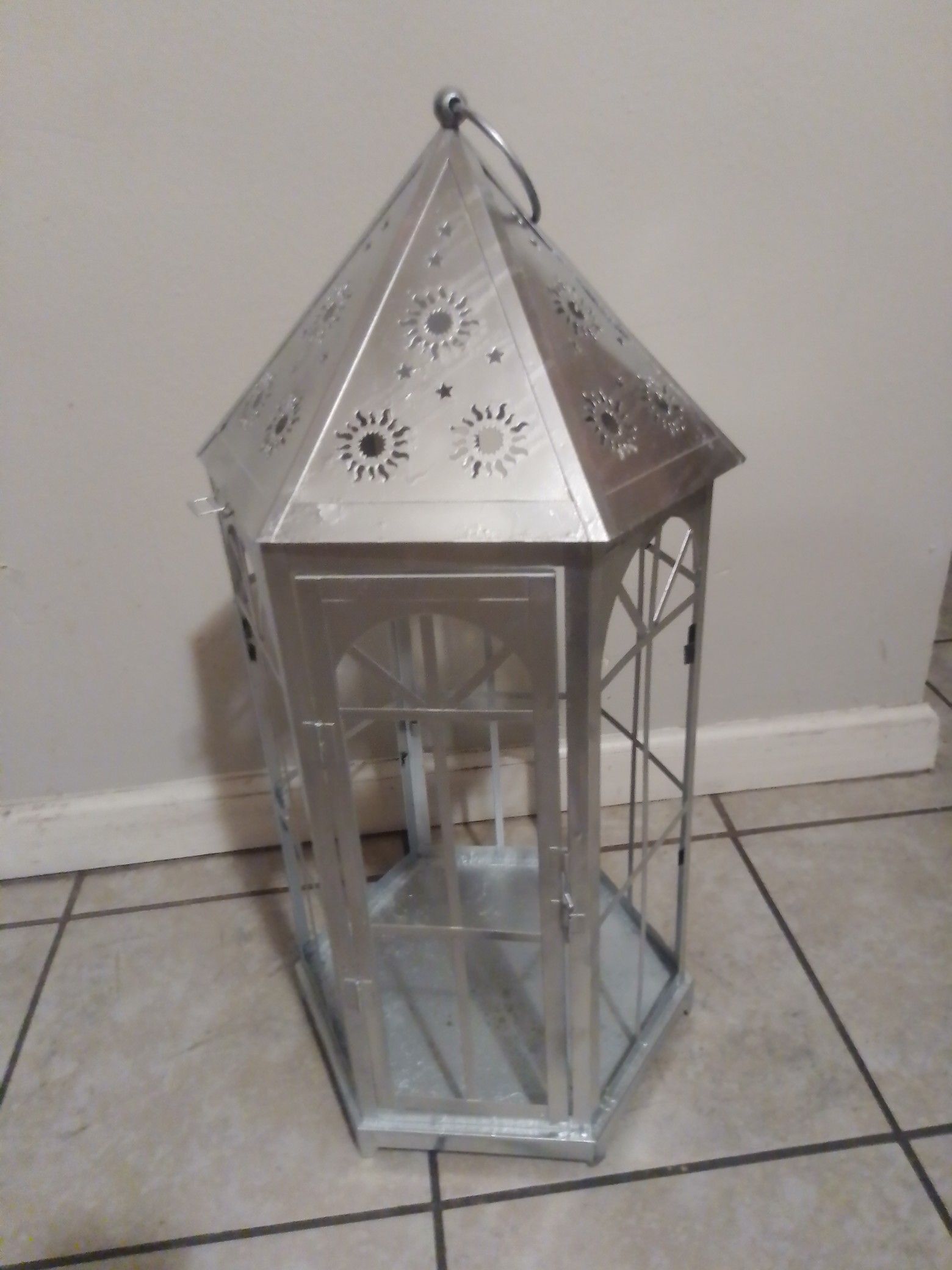 Out door candle lantern cage/? Talk holiday candle s ?