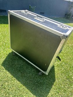 Sousaphone Road Case with wheels