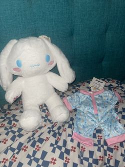 Build A bear cinamaroll  and sleeper set