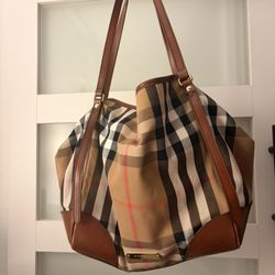 Burberry Tote