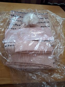 JS hat and scarf set